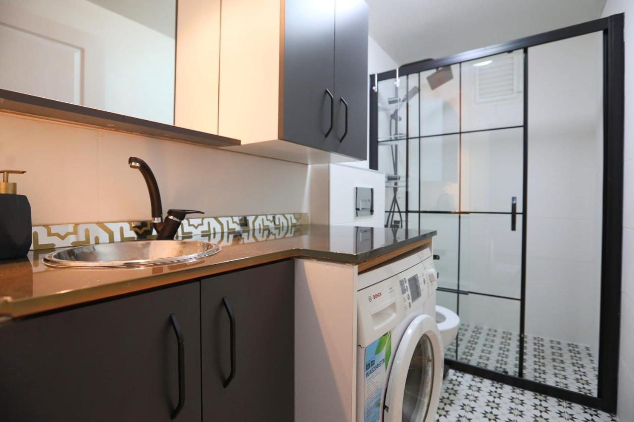 Stylish And Central Flat In Kadikoy イスタンブール エクステリア 写真
